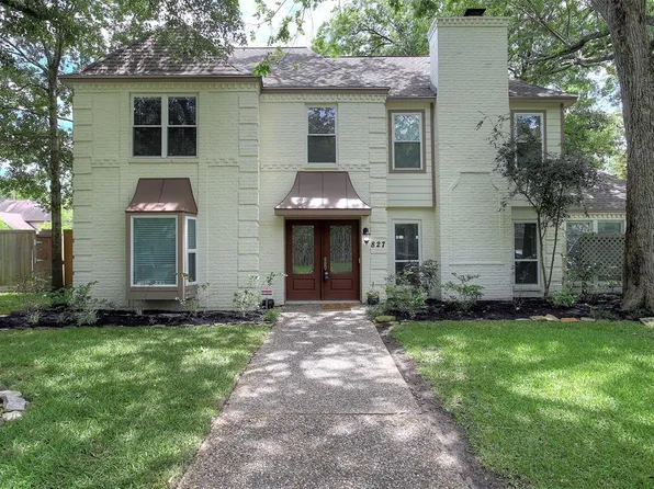 827 Crossroads Dr, Houston, TX 77079