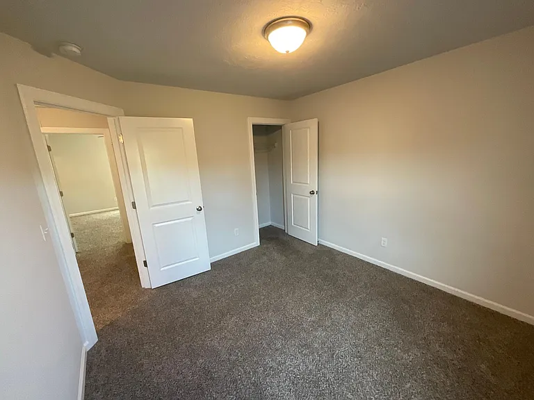 1911 Butternut Dr — Photo 15