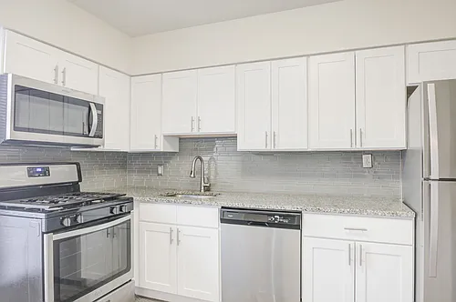 Willowbrook Apartment Homes Photo 1