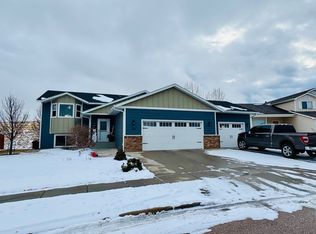 141 Savoy Cir, Rapid City, SD 57701