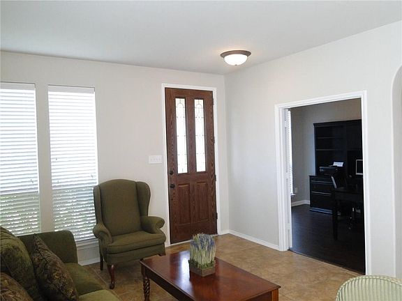 4th image of 21 Stand Rock Ct