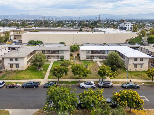 5713 Corbett St, Los Angeles, CA 90016