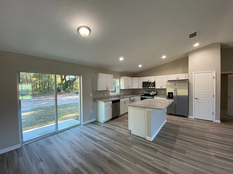 23 Aspen Dr — Photo 7