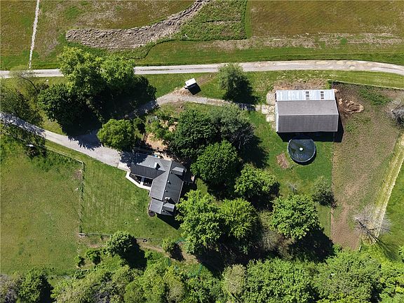 2nd image of 8497 Debold Koebel Rd