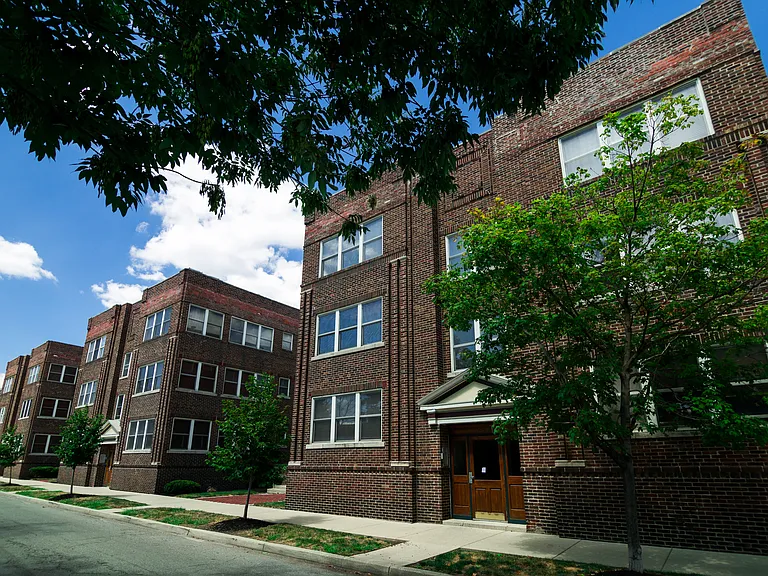 Madison Apartments — Photo 14
