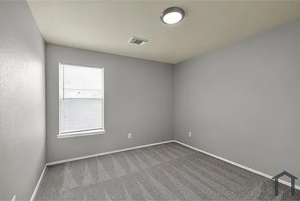 7718 American Holly Ct — Photo 33
