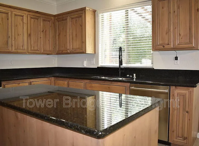 3621 Trentino St — Photo 4