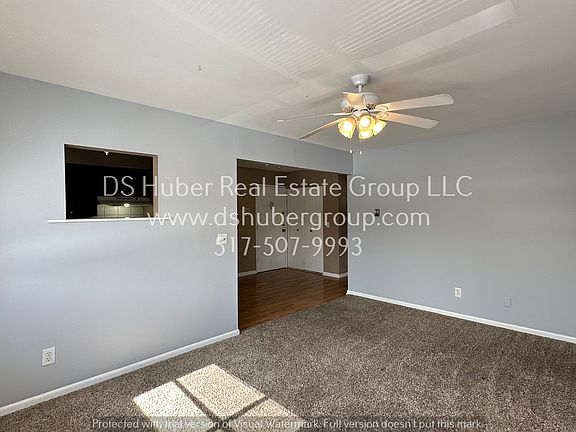 3rd image of 1418 Vine St Unit 13