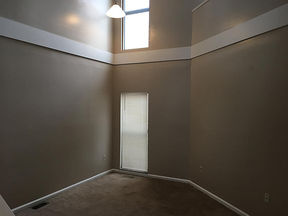 4th image of 8104 Timberlodge Trl #2
