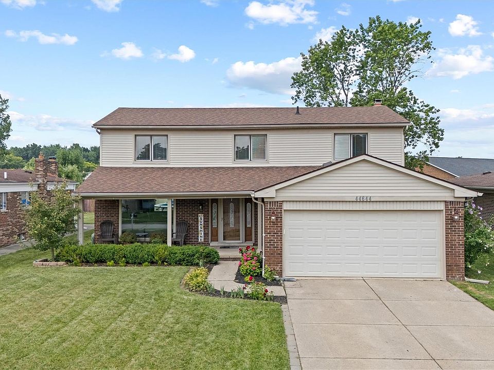 1st image of 44644 Crestmont Dr