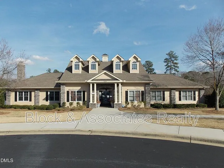 2433 Cedar Rock Dr — Photo 27