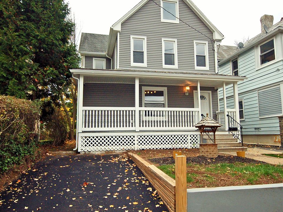 Stunning 3 Bed 3 Bath 