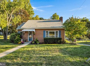 5797 Locust Ln, Harrisburg, PA 17109