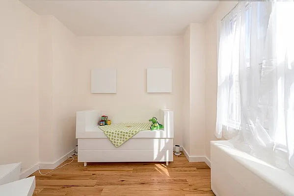 Rented by Keller Williams NYC | media 13