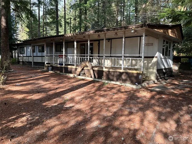 6238 Elm Cir photo 1