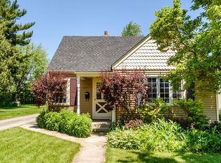315 W Alexander Blvd, Elmhurst, IL 60126