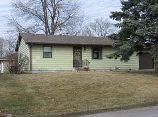 1607 S 7th St, Oskaloosa, IA 52577