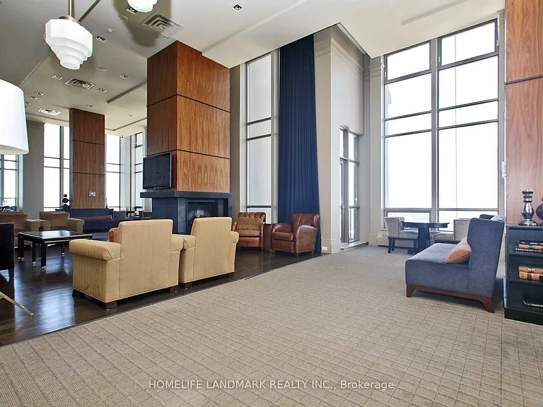 388 Prince Of Wales Dr #303 — Photo 7