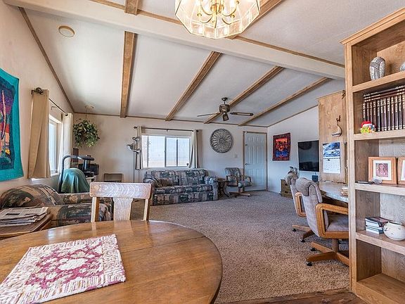 4th image of 1480 W Michelle Ln