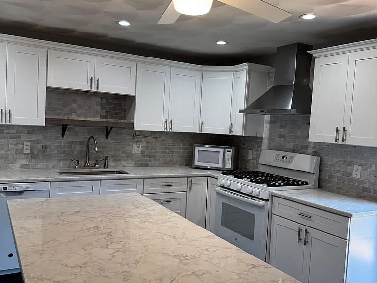 450 Providence St #48 — Photo 5