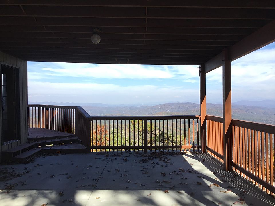 8380 Pinnacle Mountain Rd, Hendersonville, NC 28739 Zillow