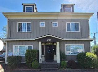 208 N 1st St APT 8, Shelton, WA 98584