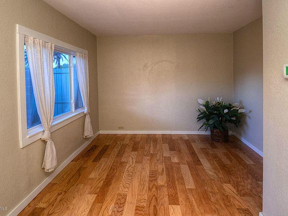 5th image of 5059 E Fairmount St
