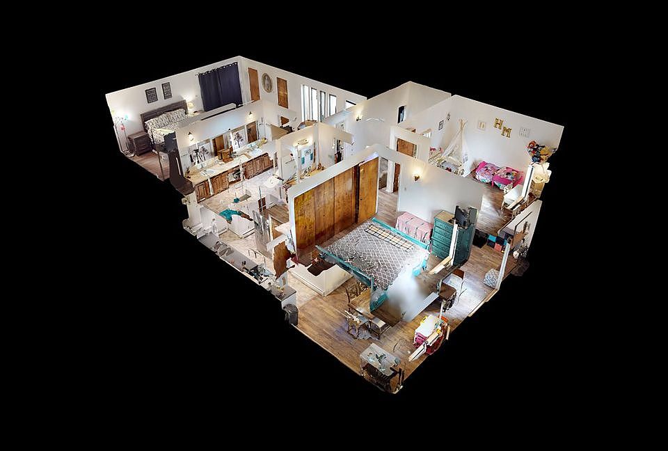 1st image of 12 Village Pl