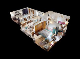 12 Village Pl, White Rock, NM 87547