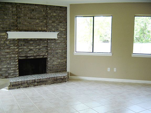 FAMILY ROOM OFF KITCHEN