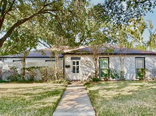 10010 Burgoyne Rd, Houston, TX 77042