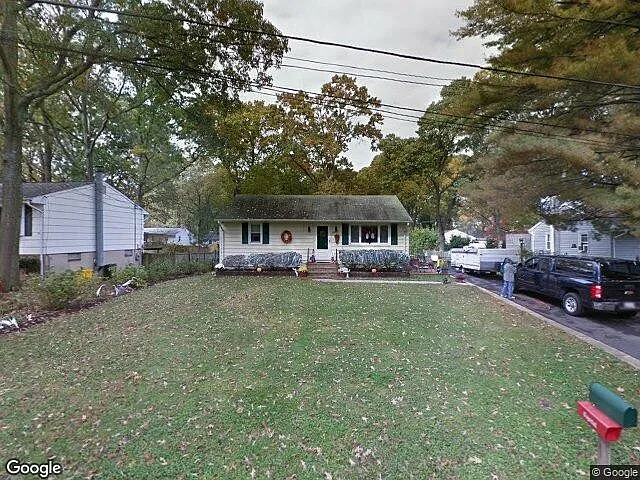 548 Arundel Dr