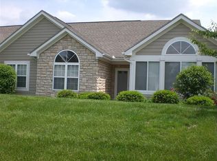 164 Edinburgh Village Dr, Washington Township, OH