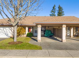 310 Pym St N #8, Parksville, BC V9P 2P4
