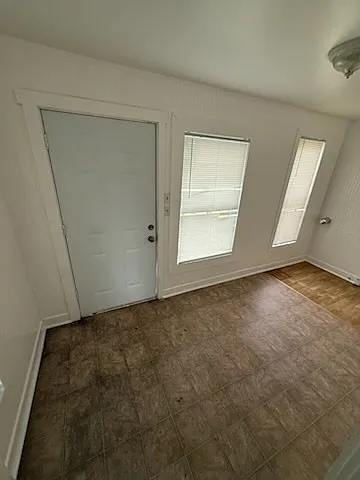 1523 SW Western Ave — Photo 11
