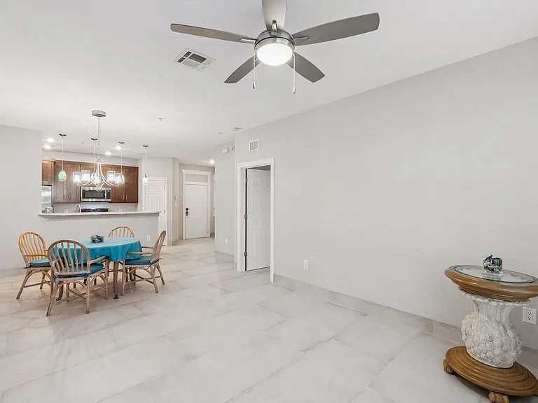 2484 San Tecla St #105 — Photo 9