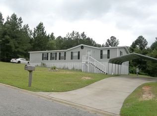 121 Maplewood Dr, Lexington, SC 29073