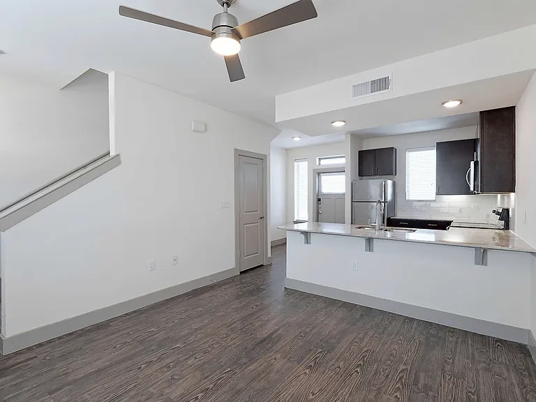 The District At Cypress Waters - Parson's Green — Photo 828