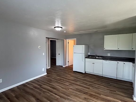 2nd image of 430 W Calumet St APT 24