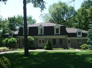 3390 Timberline Dr, North Street, MI 48049