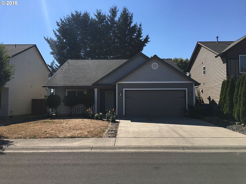 1st image of 10214 NE 109th Ave