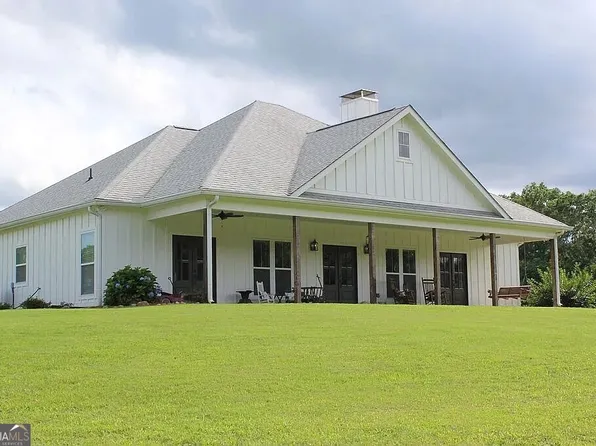 94 Race Track Rd, The Rock, GA 30285