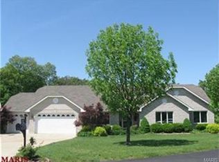 2205 Dominion Ct, Arnold, MO 63010