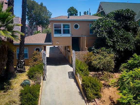 2nd image of 1930 S Oxford Ave #1043196e2