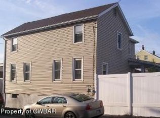 129 E Buttonwood St, Hazleton, PA 18201