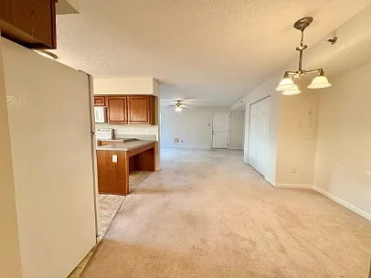 19 Rose Garden Ln #101 — Photo 10