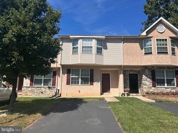 709 E Elm St, Norristown, PA 19401