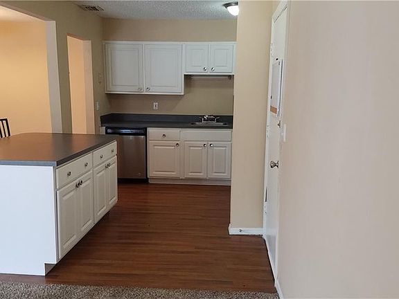 3rd image of 562 Flemming 204 Way
