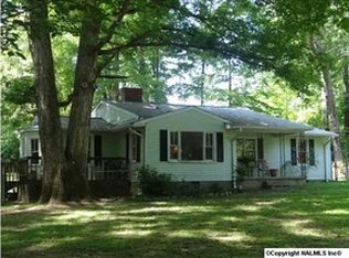 71 Gullion Rd, Union Grove, AL 35175