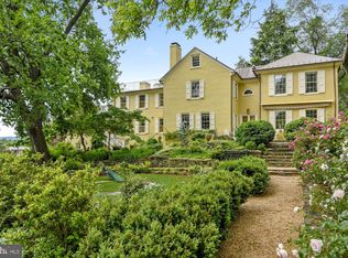 5297 Green Peace Ln, The Plains, VA 20198